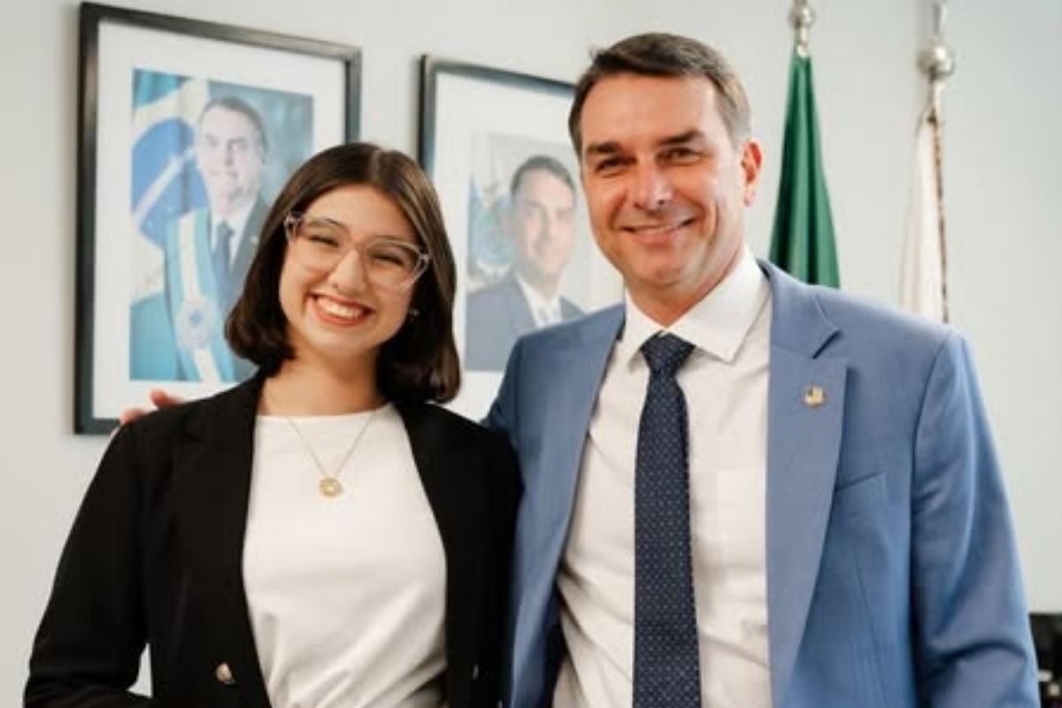 Eduarda Campopiano e Flávio Bolsonaro