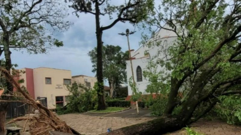 Estragos causados pela chuva em SP (Foto: Reprodução)