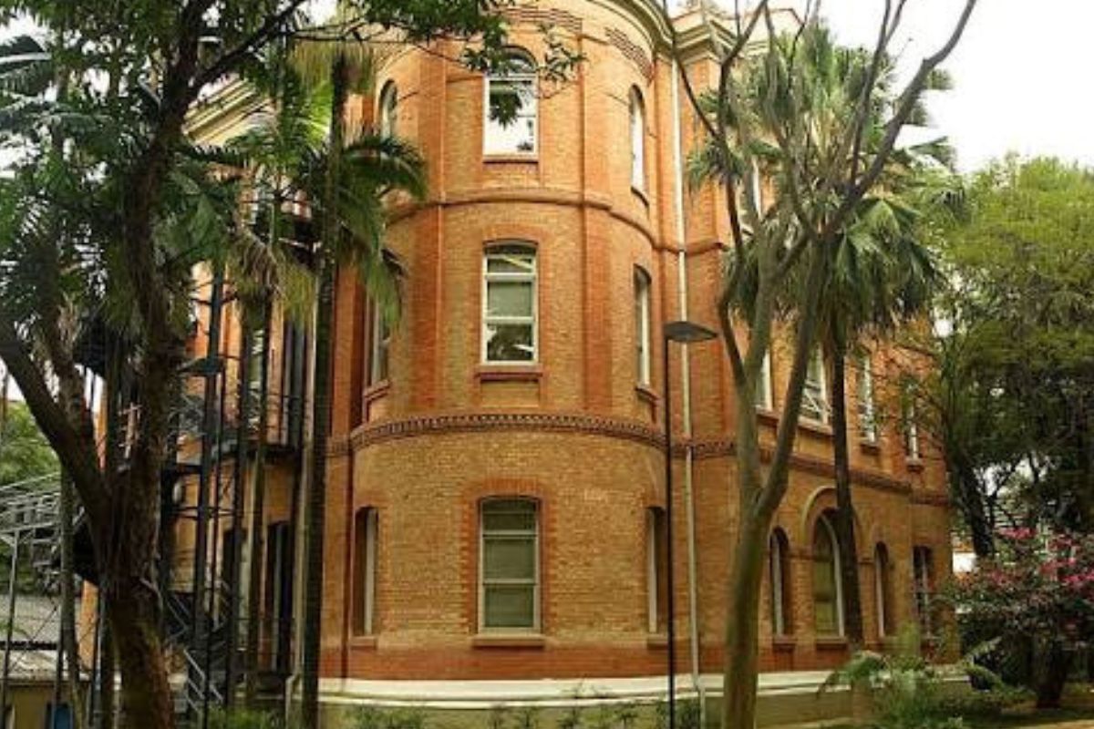 Mackenzie campus